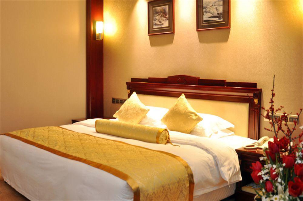 Fragrant Hill Hotel Beijing Exterior photo